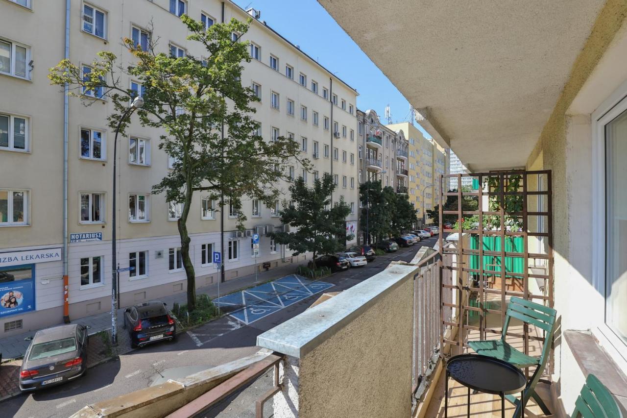 Mokotow Apartments Reytan By Noclegi Renters Warsaw Luaran gambar